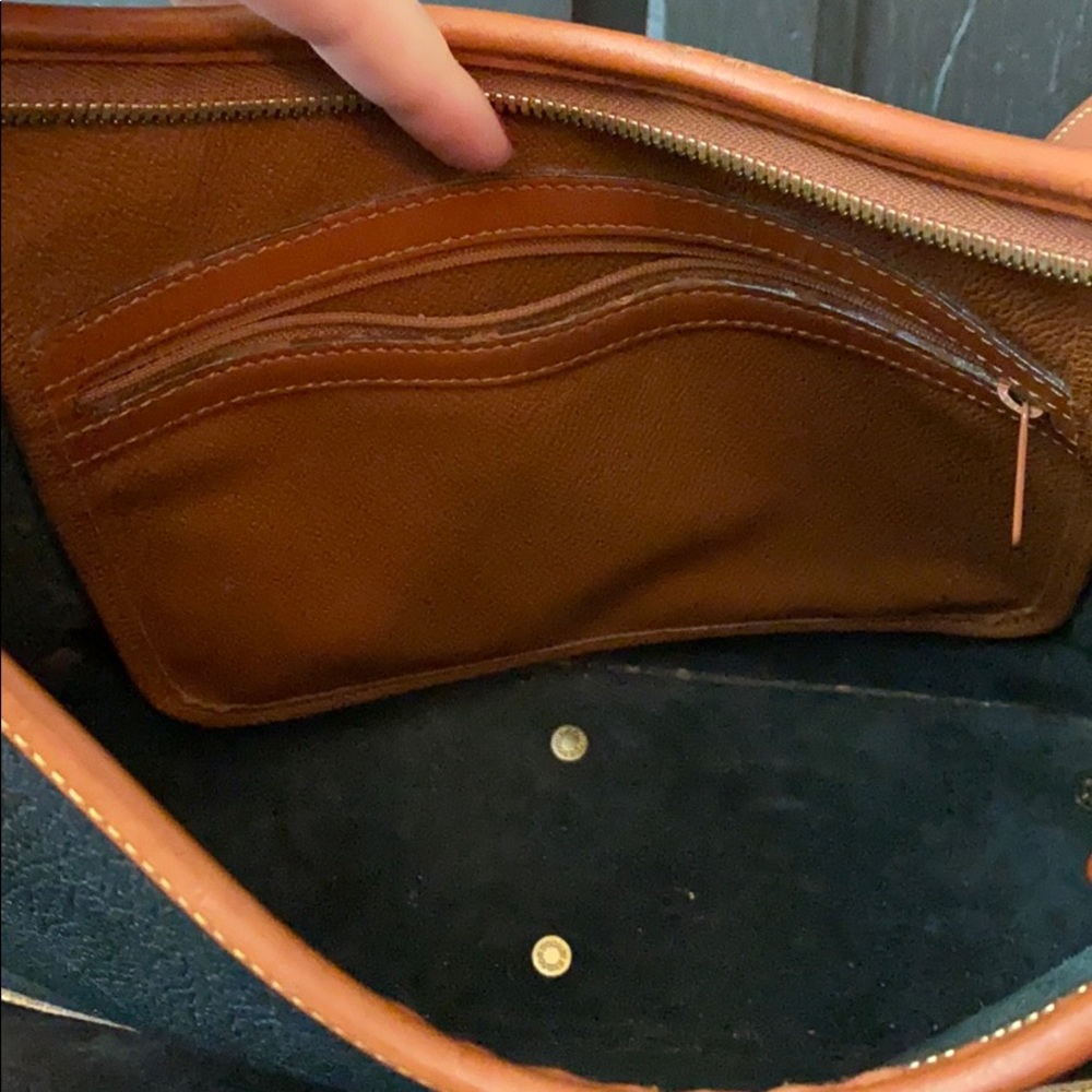 Vintage Dooney and Bourke Shoulder Bag - Picture 3 of 4